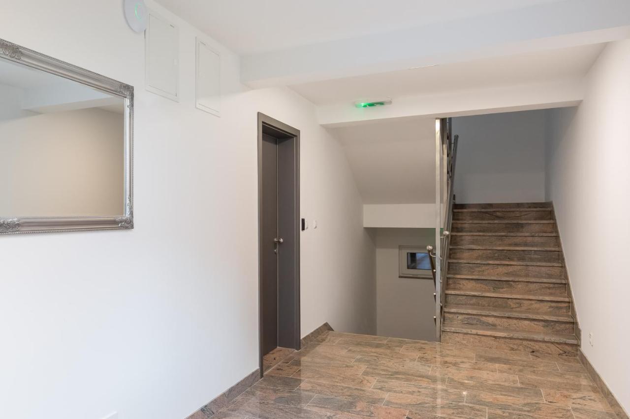 Villa Aqua - Adults Only Бол Экстерьер фото